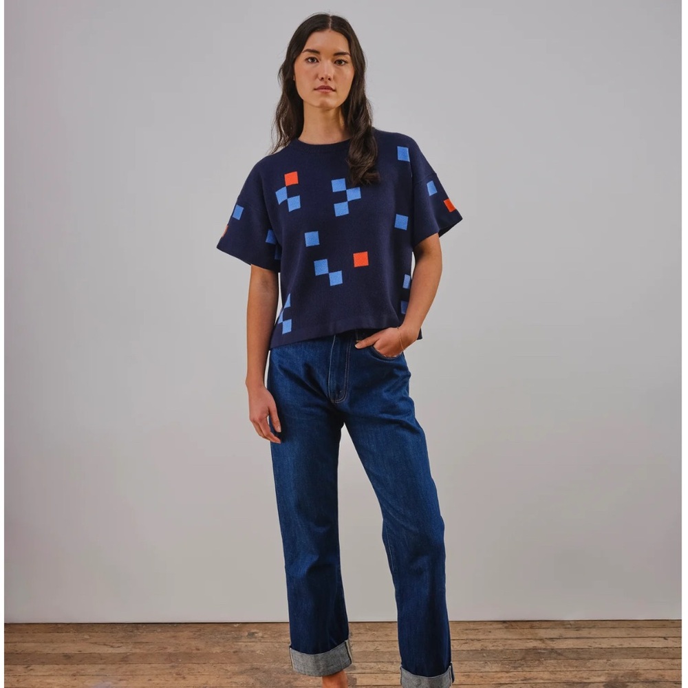 Blue Crew Neck Sweater with Geometric Pattern